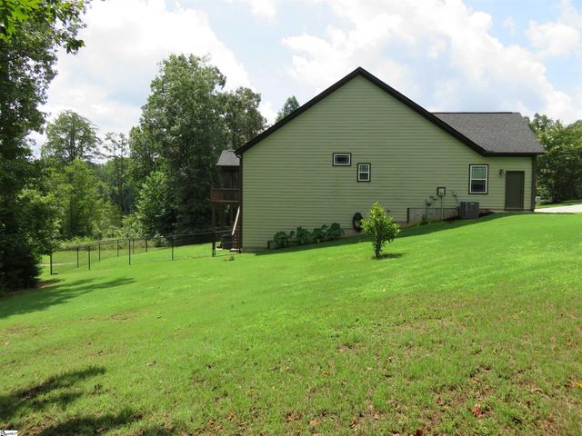 73 Lebanon Court, Greer, SC 29651