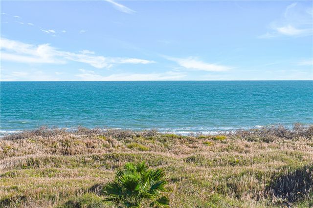 2525 S 11th St 47, Port Aransas, TX 78373