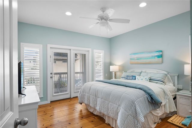 2525 S 11th St 47, Port Aransas, TX 78373