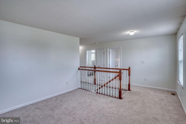 8 ELMER CT, Townsend, DE 19734