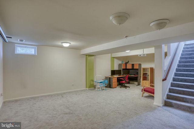 8 ELMER CT, Townsend, DE 19734