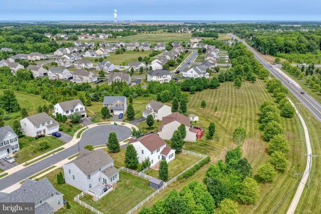 8 ELMER CT, Townsend, DE 19734