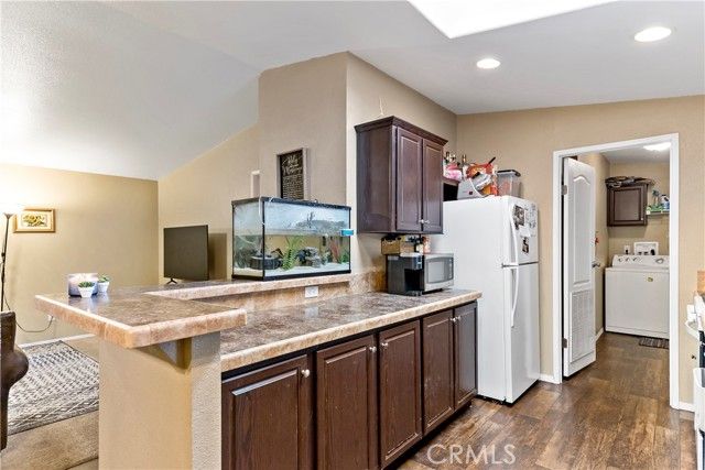 2755 Arrow Highway 106, La Verne, CA 91750