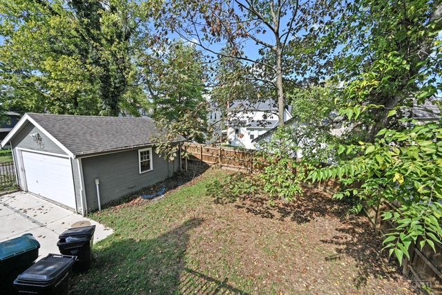 1284 Paddock Hills Avenue, Cincinnati, OH 45229