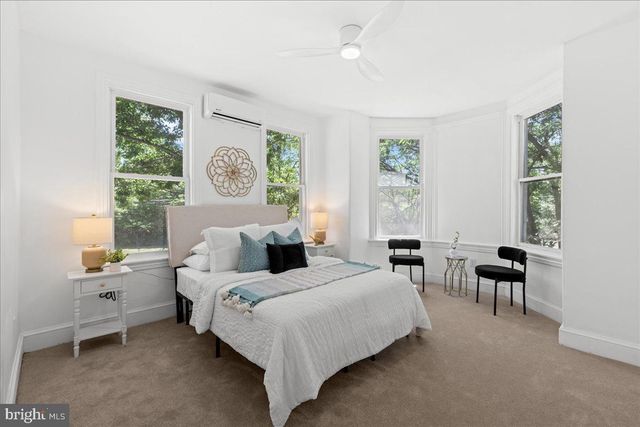 294 MT VERNON, Camden, NJ 08103
