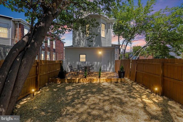 294 MT VERNON, Camden, NJ 08103