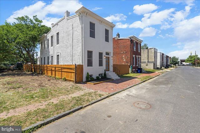 294 MT VERNON, Camden, NJ 08103