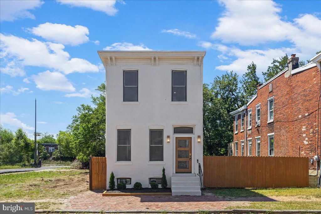 294 MT VERNON, Camden, NJ 08103