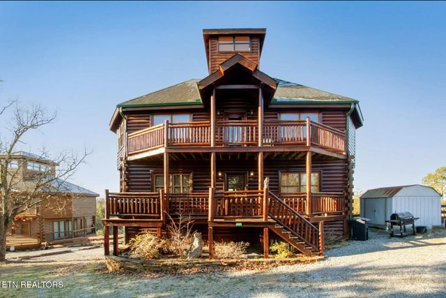 2087 Kerr Rd, Sevierville, TN 37876