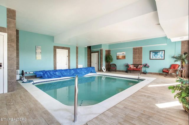 2087 Kerr Rd, Sevierville, TN 37876