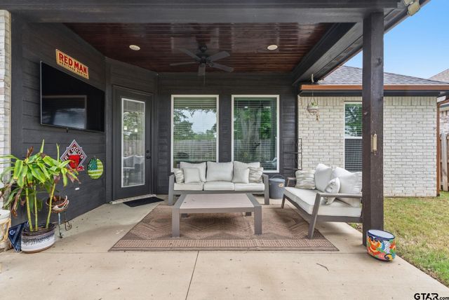 1804 Josh Dr, Whitehouse, TX 75791