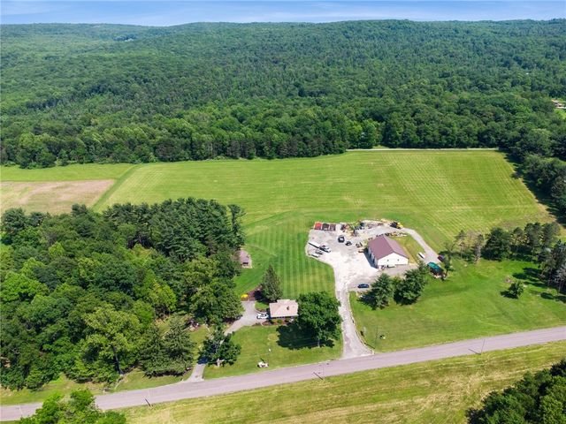 234 Ankney Hill Rd, Mt Pleasant Twp, PA 15610