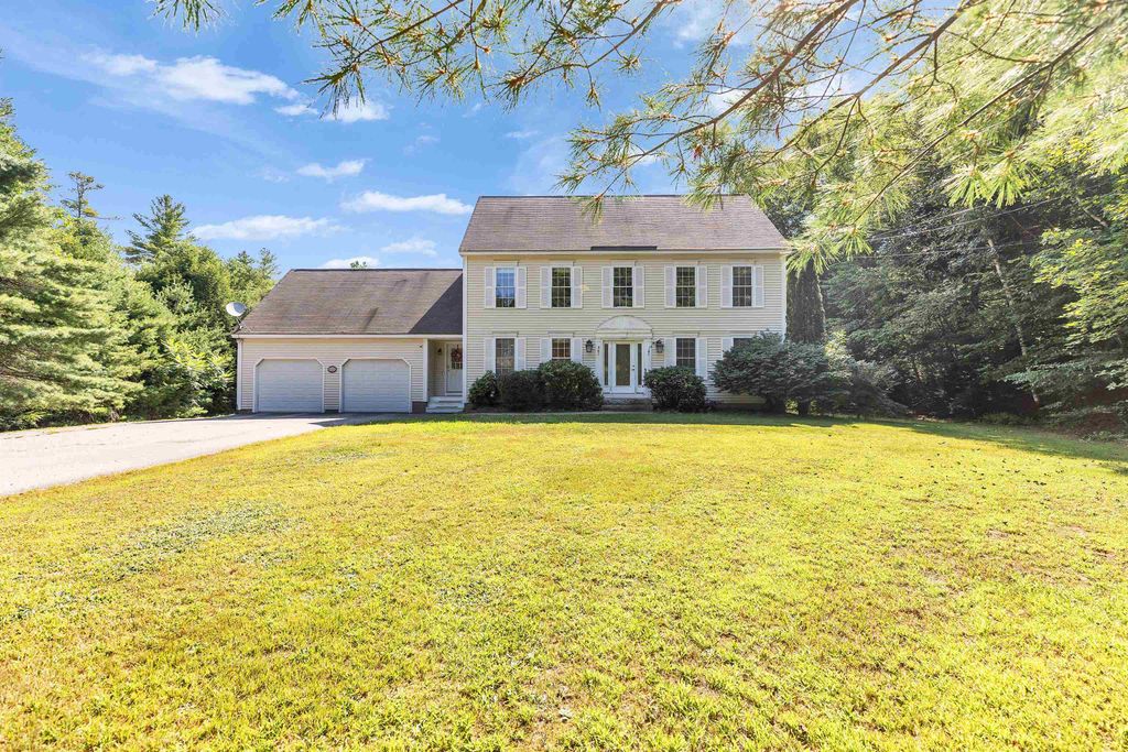15 Foxberry Drive, New Boston, NH 03070