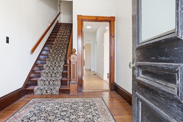 631 Massachusetts Ave 631, Acton, MA 01720