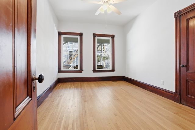 631 Massachusetts Ave 631, Acton, MA 01720