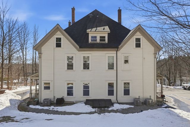 631 Massachusetts Ave 631, Acton, MA 01720