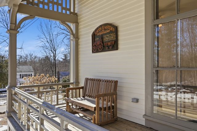 631 Massachusetts Ave 631, Acton, MA 01720