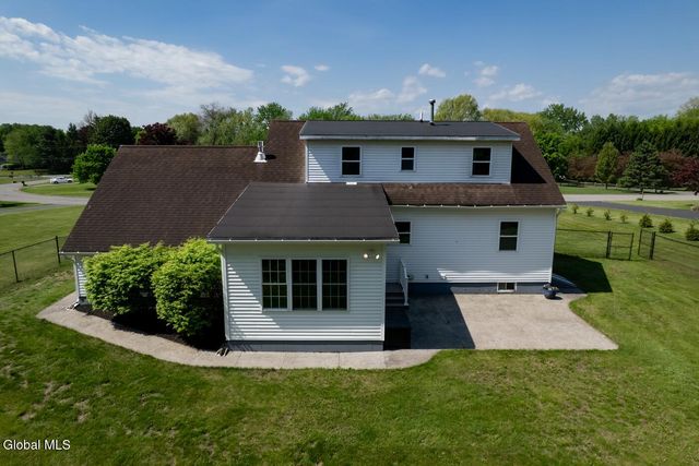 420 Helderview Drive, Altamont, NY 12009