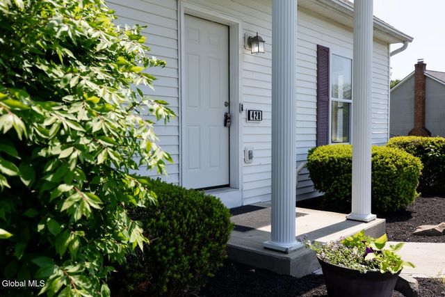 420 Helderview Drive, Altamont, NY 12009