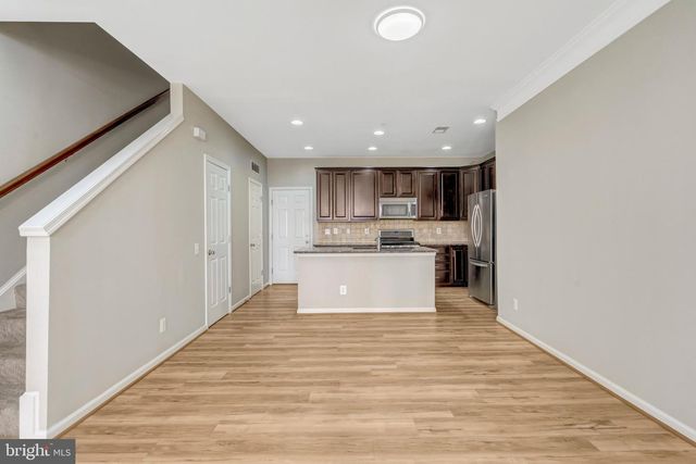42790 LAUDER TER, Ashburn, VA 20147