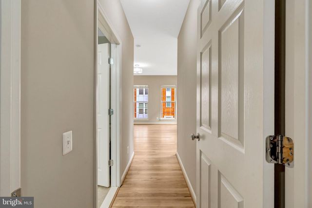 42790 LAUDER TER, Ashburn, VA 20147