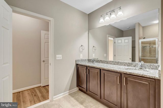42790 LAUDER TER, Ashburn, VA 20147