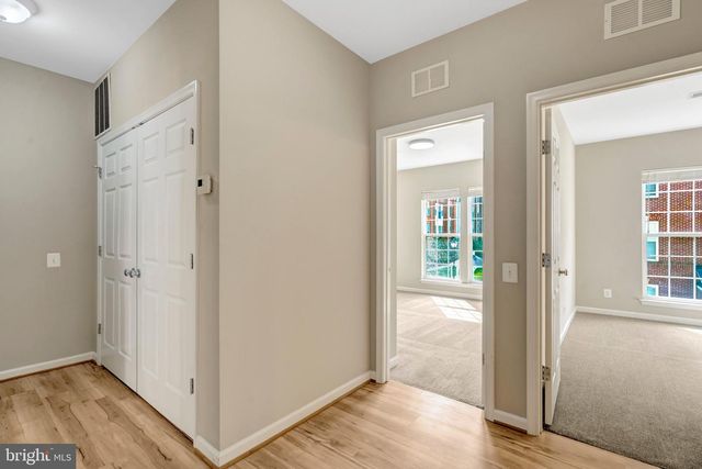42790 LAUDER TER, Ashburn, VA 20147