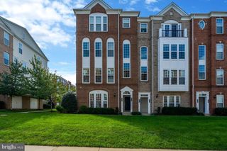 42790 LAUDER TER, Ashburn, VA 20147