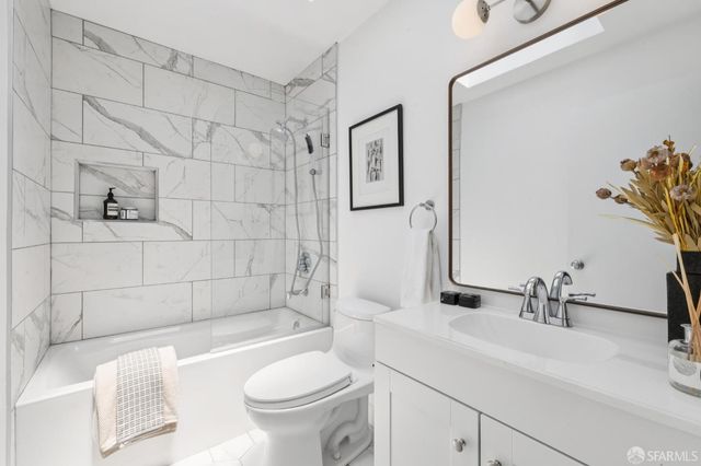 1375 18th Avenue 4, San Francisco, CA 94122