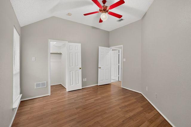 1239 Rivercrest Drive, Mesquite, TX 75181