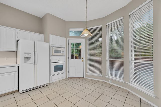 1239 Rivercrest Drive, Mesquite, TX 75181