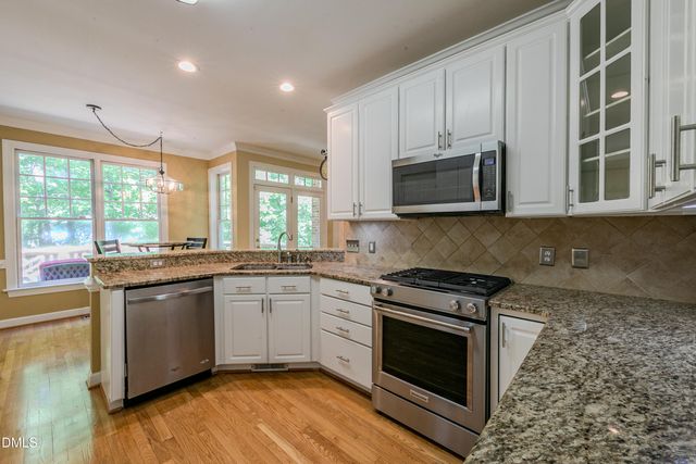 108 Ferncroft Court, Cary, NC 27519