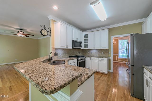 108 Ferncroft Court, Cary, NC 27519