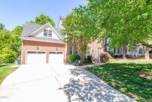108 Ferncroft Court, Cary, NC 27519