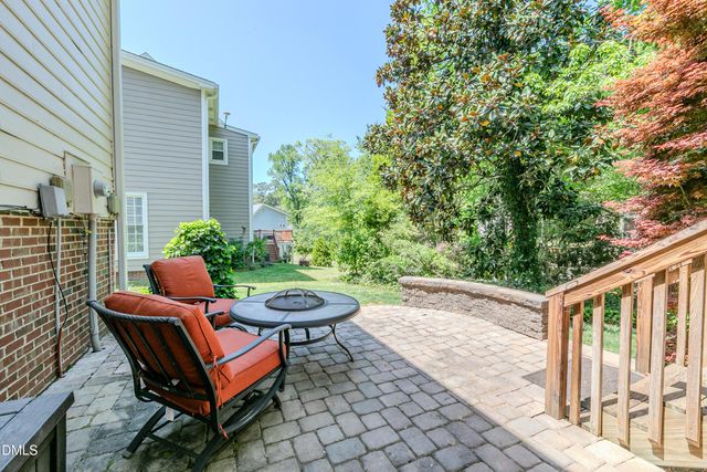 108 Ferncroft Court, Cary, NC 27519