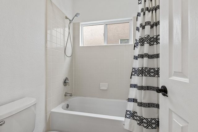 1818 N Bend Dr, Sacramento, CA 95835