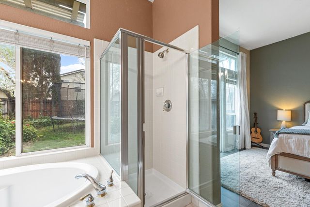 1818 N Bend Dr, Sacramento, CA 95835