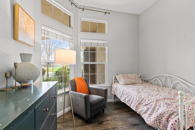 1818 N Bend Dr, Sacramento, CA 95835