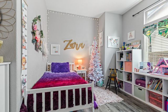 1818 N Bend Dr, Sacramento, CA 95835