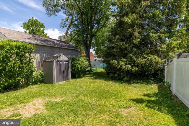 56 BLAKE AVE, Rockledge, PA 19046