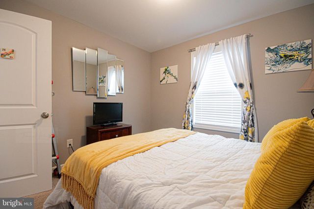 285 WREN ST N, Martinsburg, WV 25405