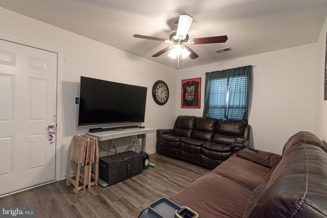 285 WREN ST N, Martinsburg, WV 25405