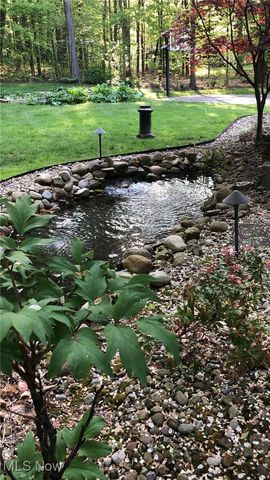 8600 Tamarack Trail, Chagrin Falls, OH 44023