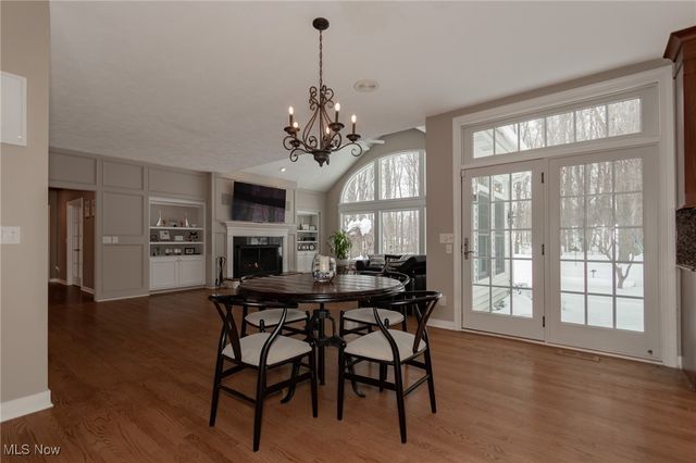 8600 Tamarack Trail, Chagrin Falls, OH 44023