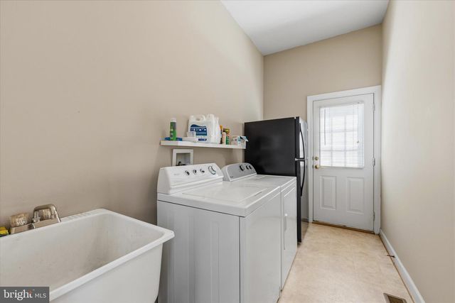 42989 MILL PARK CT, Leesburg, VA 20176