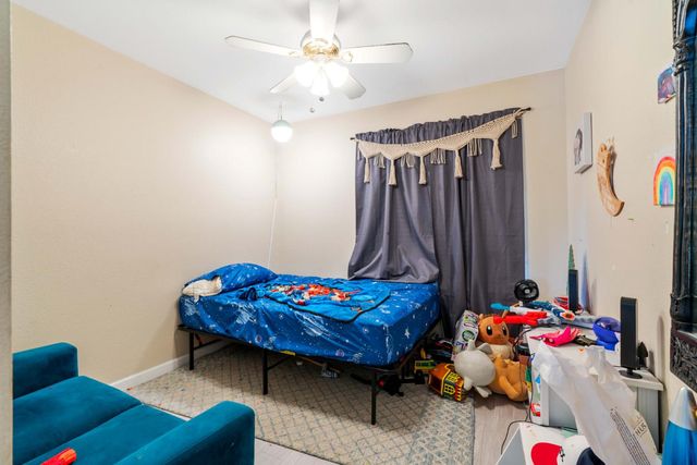 1200 Cannella Ct, Lathrop, CA 95330