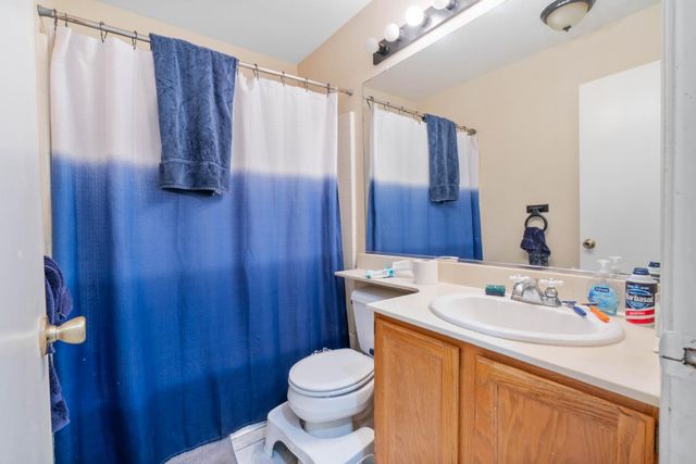 1200 Cannella Ct, Lathrop, CA 95330