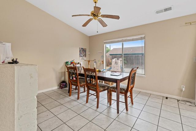 1200 Cannella Ct, Lathrop, CA 95330