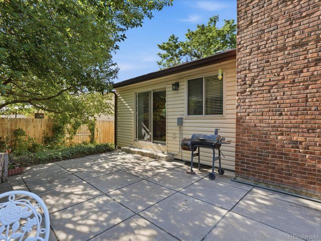 16636 E Rice Circle, Aurora, CO 80015