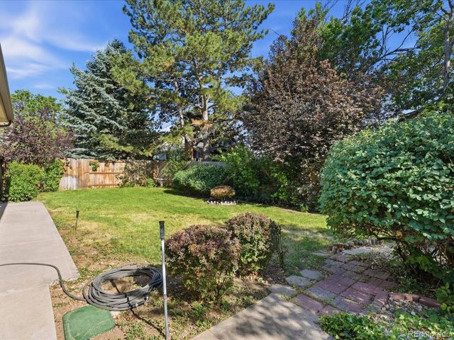 16636 E Rice Circle, Aurora, CO 80015